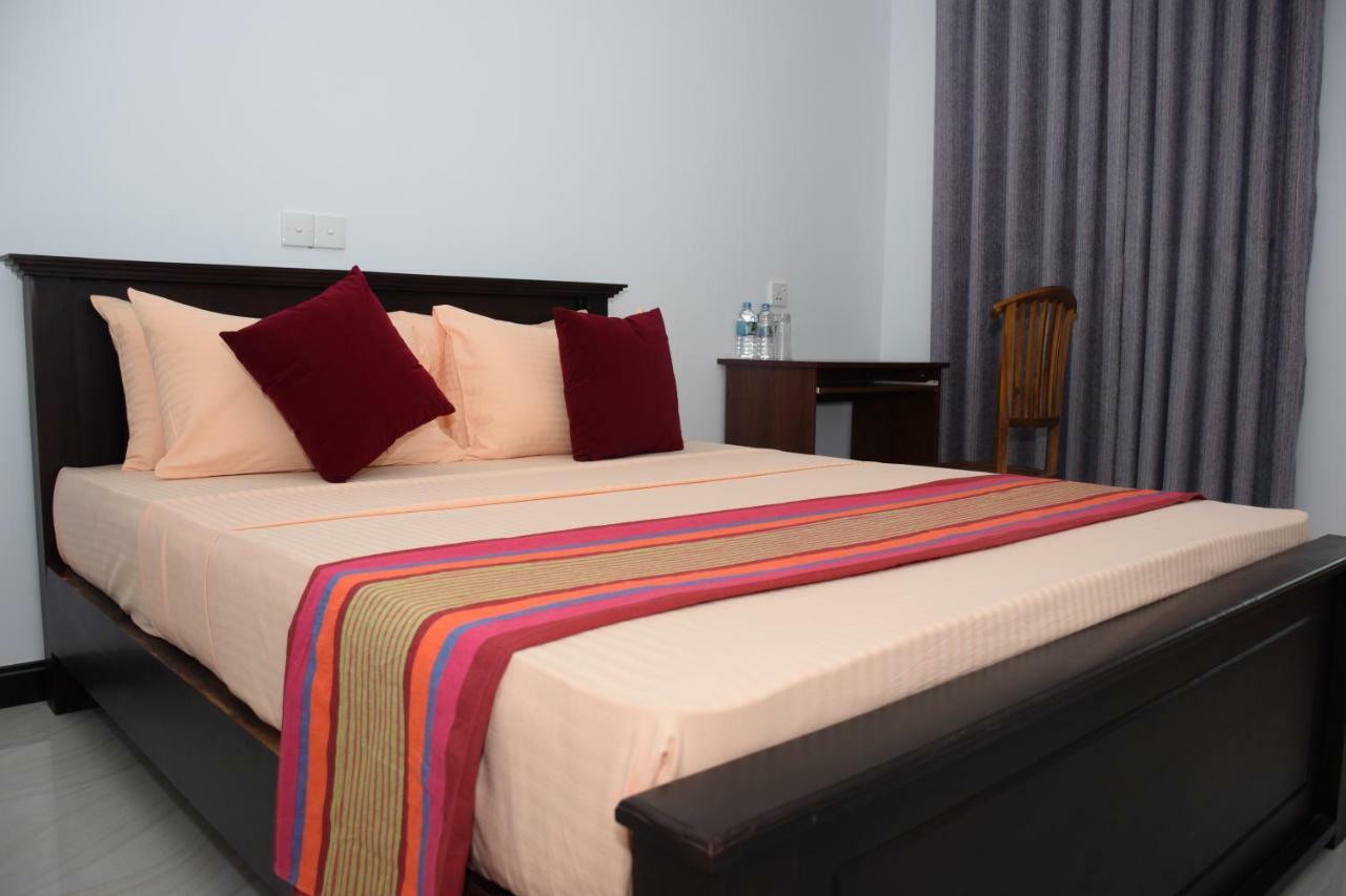 Gold Inn Dambulla Exteriér fotografie